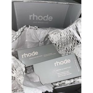 Rhode Skin Barrier Restore Cream & Peptide Glazing Fluid